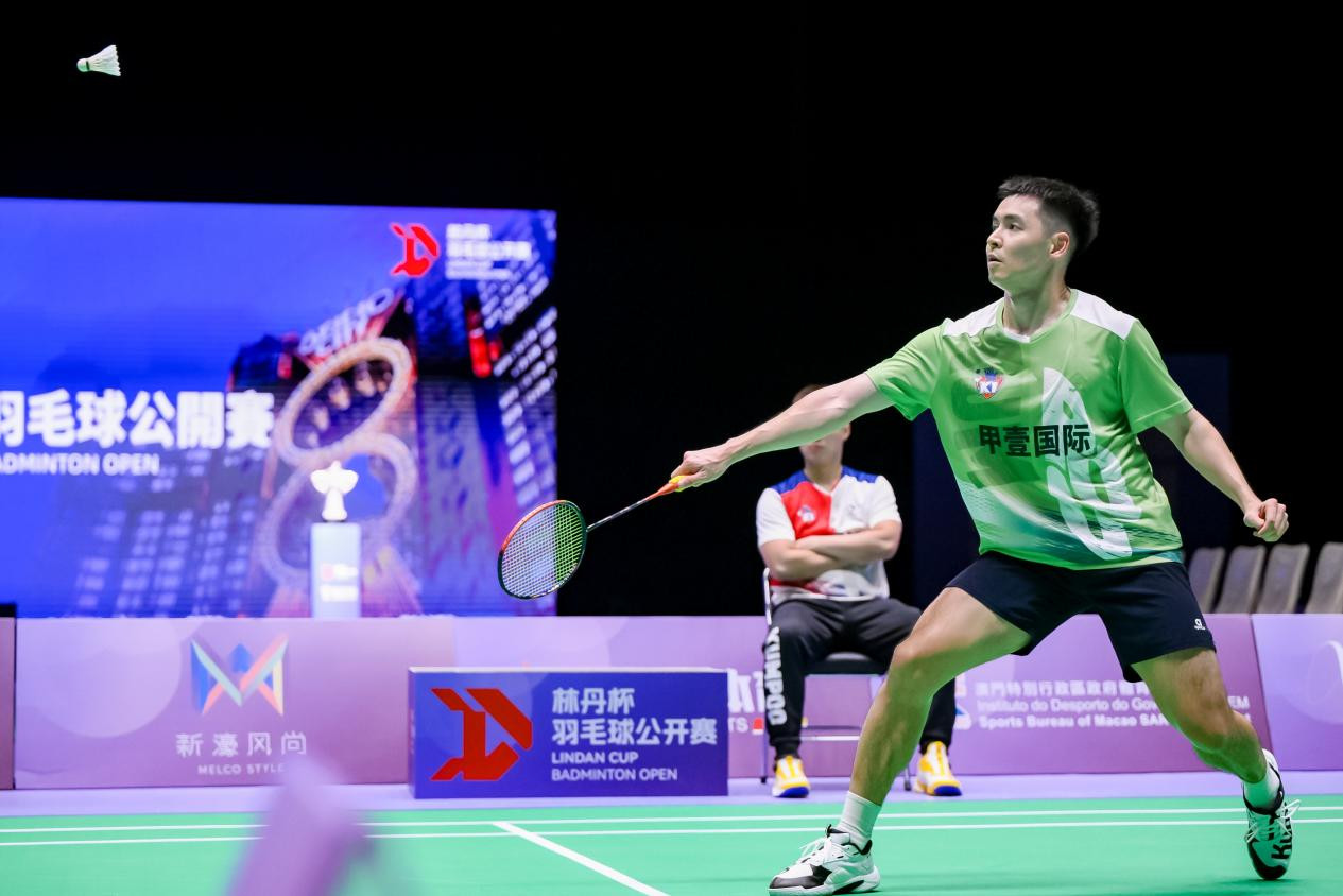 开云体育APP下载-印尼羽毛球队逆转英格兰羽毛球队，林丹三分雨点燃全场