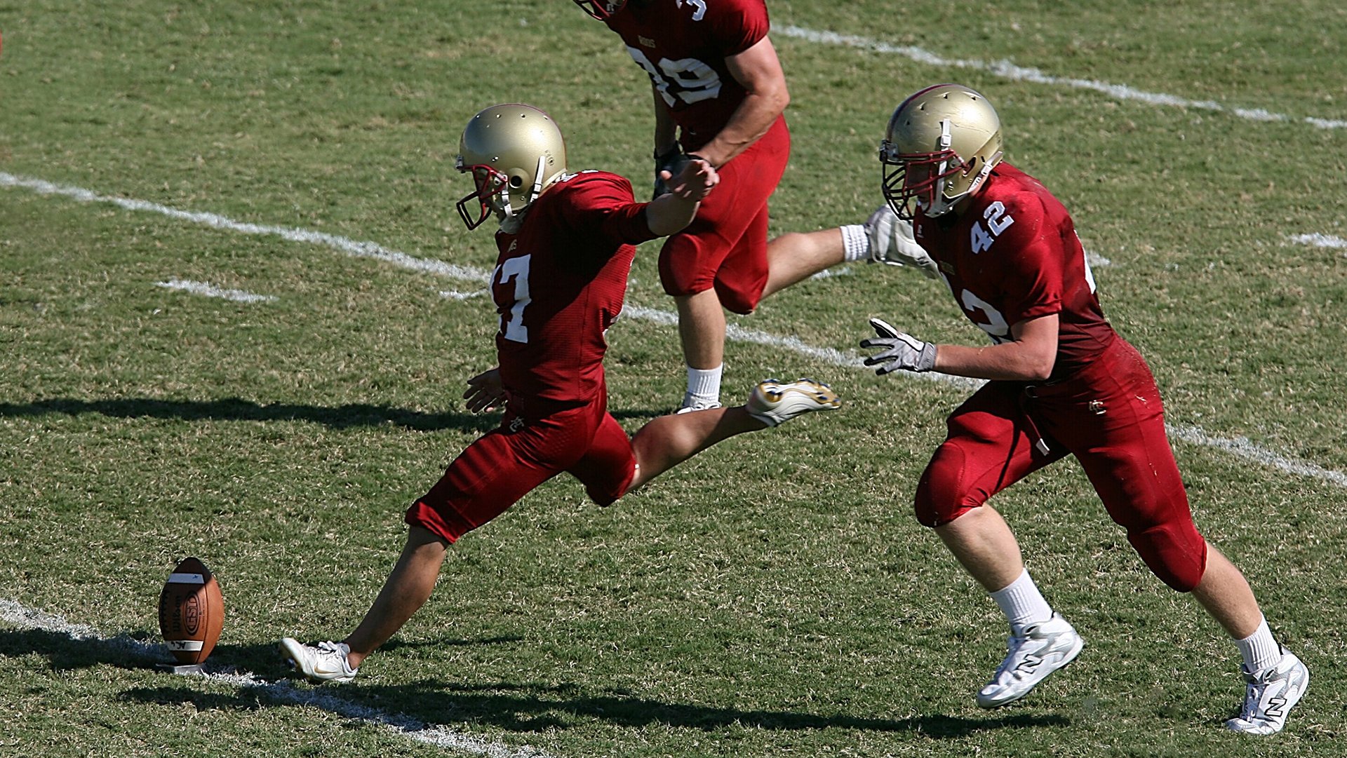 98分钟奇迹!苏格兰硬汉布雷默头槌轰塌日耳曼战车,德国战车补时崩盘陷绝境